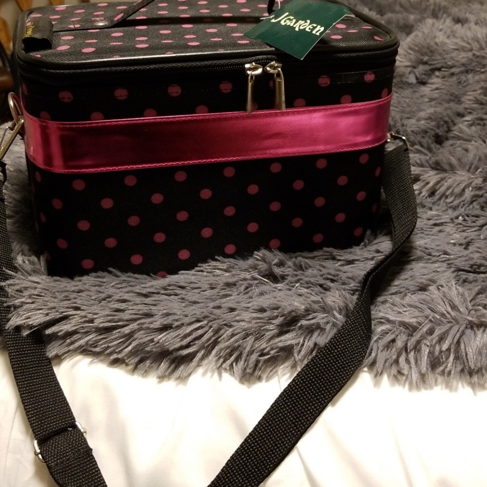 J Garden Hard shelled travel case